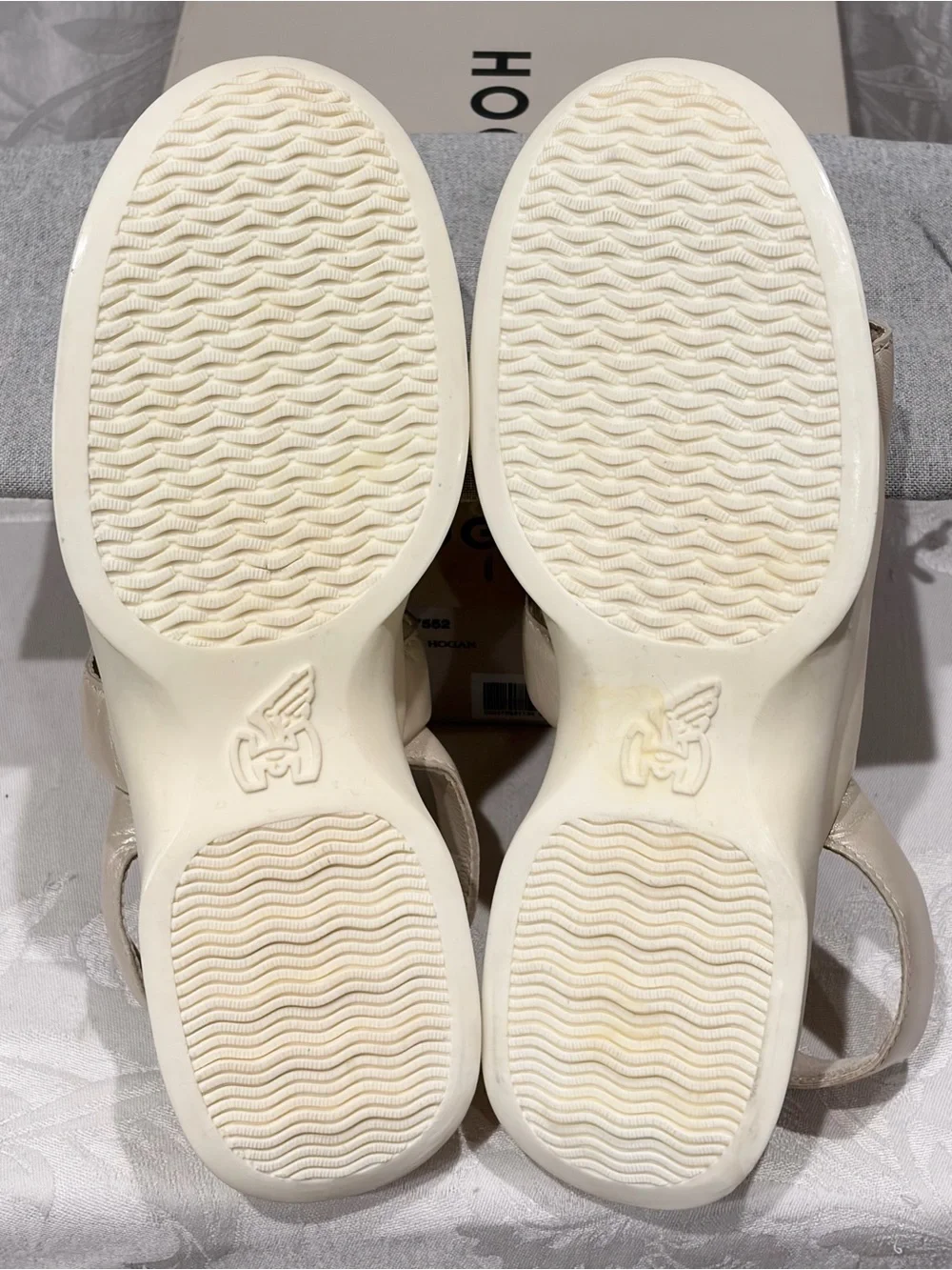 New in Box HOGAN Pearly Ivory Leather Slingback Sandals US9 EU39 Italian $495